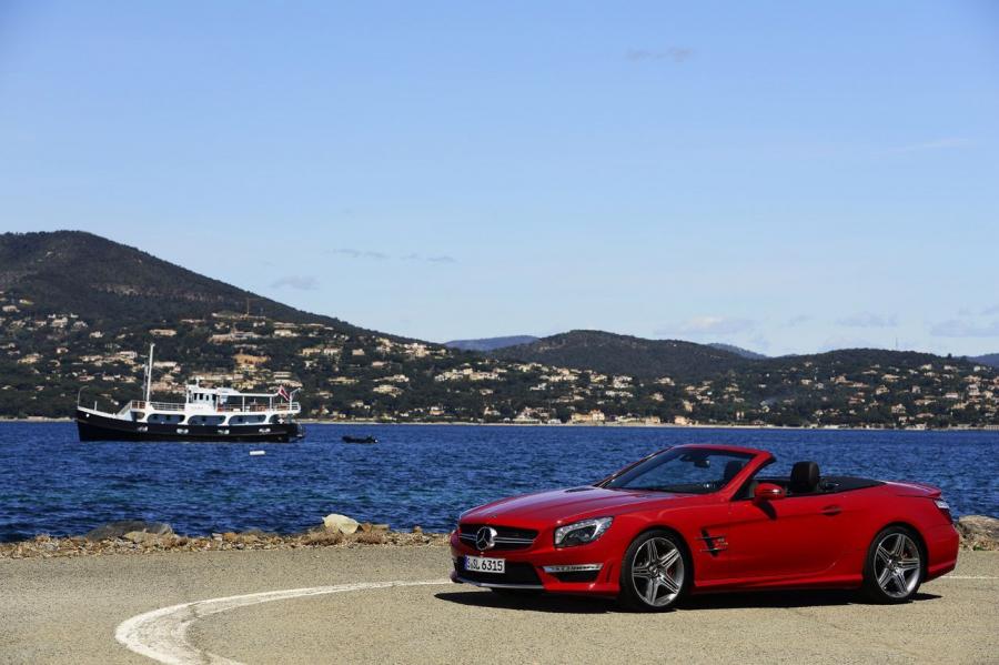  Mercedes-Benz SL63 AMG 2013 года  (фото 7 из 84)